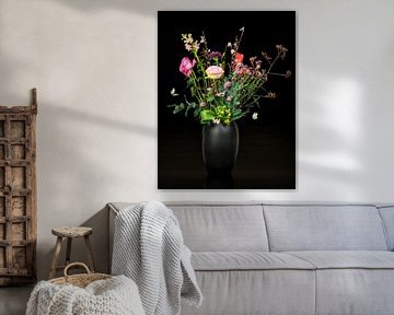 Still life bouquet of flowers: Pretty Pink by Marjolein van Middelkoop