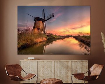 Windmill world van Marc Hollenberg
