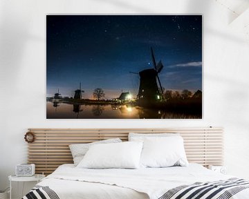 Stars and windmills van Marc Hollenberg