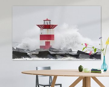 Extreme wave engulfs light beacon Scheveningen by Hans Overduin