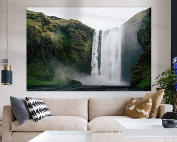 Skógafoss waterval IJsland van Suzanne Spijkers