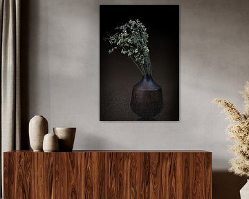 Still life drying branch in vase by Marjolein van Middelkoop