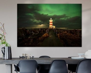 Phare avec aurores boréales en Islande