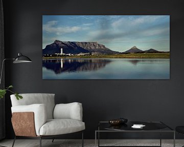 Milnerton Lagoon en de Tafelberg van Werner Lehmann