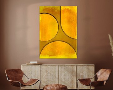 Maan Zon Aarde - Reliëfschilderij in geel oker van Mad Dog Art