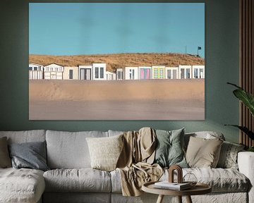 Vintage pastel kleurige strandhuisjes in Wijk aan Zee. van Christa Stroo fotografie