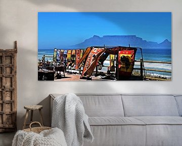 African market and Table Mountain by Werner Lehmann