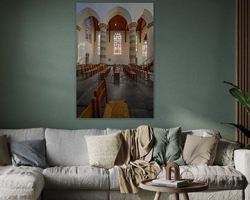 Interieur Oude kerk in Delft van Foto Amsterdam/ Peter Bartelings