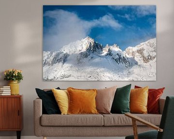 De bergen van Andermatt in winterse magie van Leo Schindzielorz