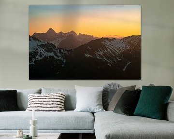 Blick auf die Berge und den Säntis in der Abendsonne von Leo Schindzielorz
