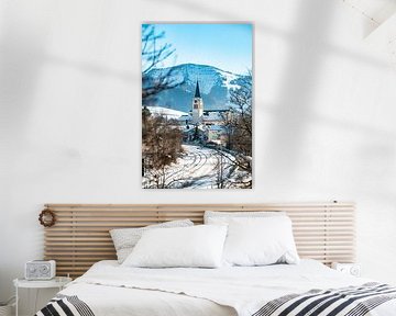 Oberstaufen avec son église et le Hochgrat sur Leo Schindzielorz