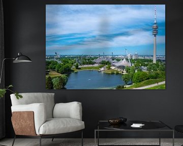 Vue sur le parc olympique de Munich avec la tour de télévision sur Animaflora PicsStock