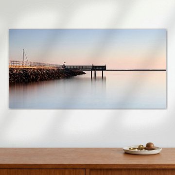 Jetée au coucher du soleil