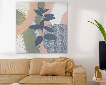 Abstracte botanische kunst. Plant, pastel en gouden vormen in roze groen van Dina Dankers
