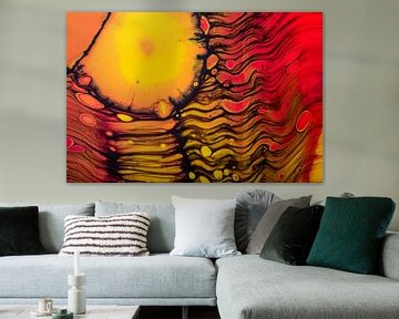 Abstract: Vloeibare warme kleuren, oranje, rood en geel met bruin van Marjolijn van den Berg