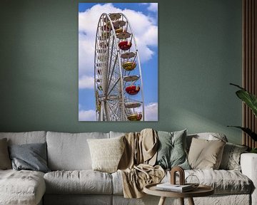 Historic retro Ferris wheel by ManfredFotos