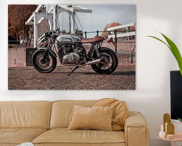 Icon Motorcycle by Wouter Pullens