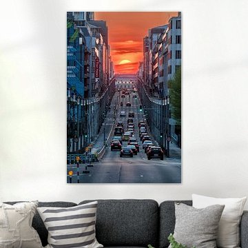 Henge de Bruxelles : coucher de soleil sur la rue de la Loi