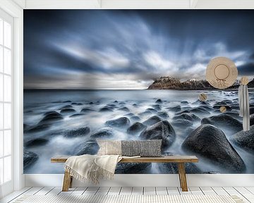 Landschap met kust aan zee in Noorwegen van Voss Fine Art Fotografie