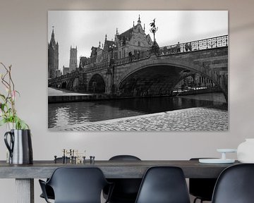 Brücke in Gent in schwarz und weiß