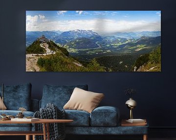 Kehlsteinhaus with alpine panorama by Frank Herrmann
