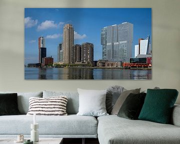 Skyline Rotterdam Kop van Zuid: blik op de Wilhelminapier (kleur) van Rick Van der Poorten