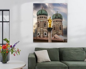 L'église Frauenkirche de Munich et la colonne de Marie sur ManfredFotos