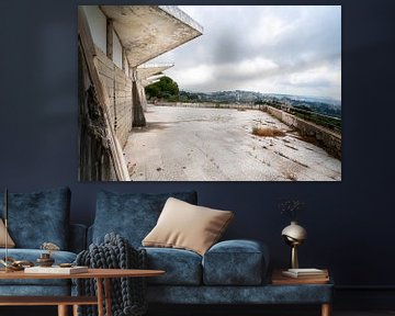 Abandoned Lebanese Villa. by Roman Robroek - Photos of Abandoned Buildings