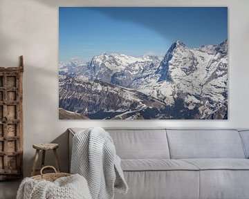 Eiger noordwand in zonnig winters sneeuwlandschap van Martin Steiner