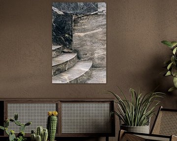 Escalier architectural ᝢ photographie abstraite d'architecture ᝢ escalier en marbre. sur Hannelore Veelaert