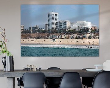 Santa Monica Beach Los Angeles USA - vue de la plage depuis la jetée sur Marianne van der Zee