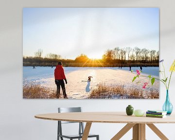 Winters landschap met schaatsers in Almere (Flevoland) van Laura V