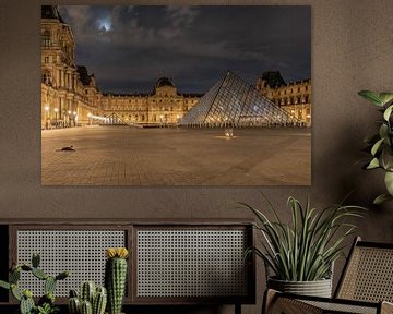 Louvre bei Nacht. von Patrick Löbler