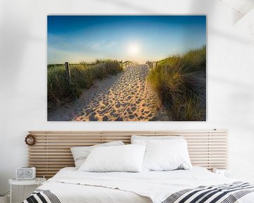 Through the dunes to the beach by Remco Piet