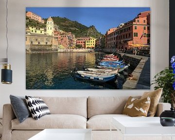 Haventje van Vernazza, een Cinque Terre pareltje. van FotoBob