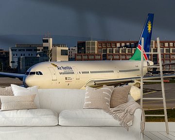 Air Namibia Airbus A330-200 (V5-ANP). van Jaap van den Berg