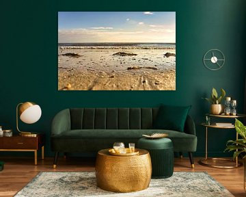 Am Strand von Blåvand im Sonnenschein am Meer von Martin Köbsch