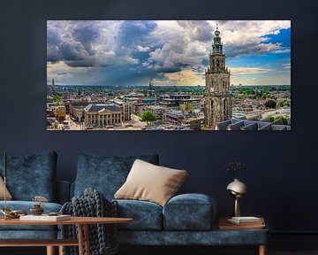 Groningen stad skyline panoramisch uitzicht met een dramatische hemel van Sjoerd van der Wal