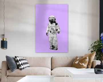Spaceman AstronOut (paars en wit) van Gig-Pic by Sander van den Berg